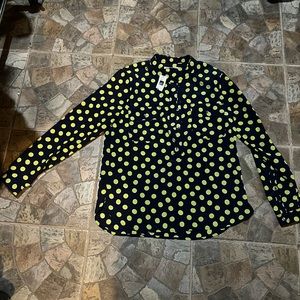 NWT Gap 3qtr button down blouse polyester-Sz small